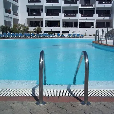 Sleeps 3 Pool Wifi Costa Teguise
