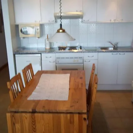 Sleeps 3 Pool Wifi Apartman *